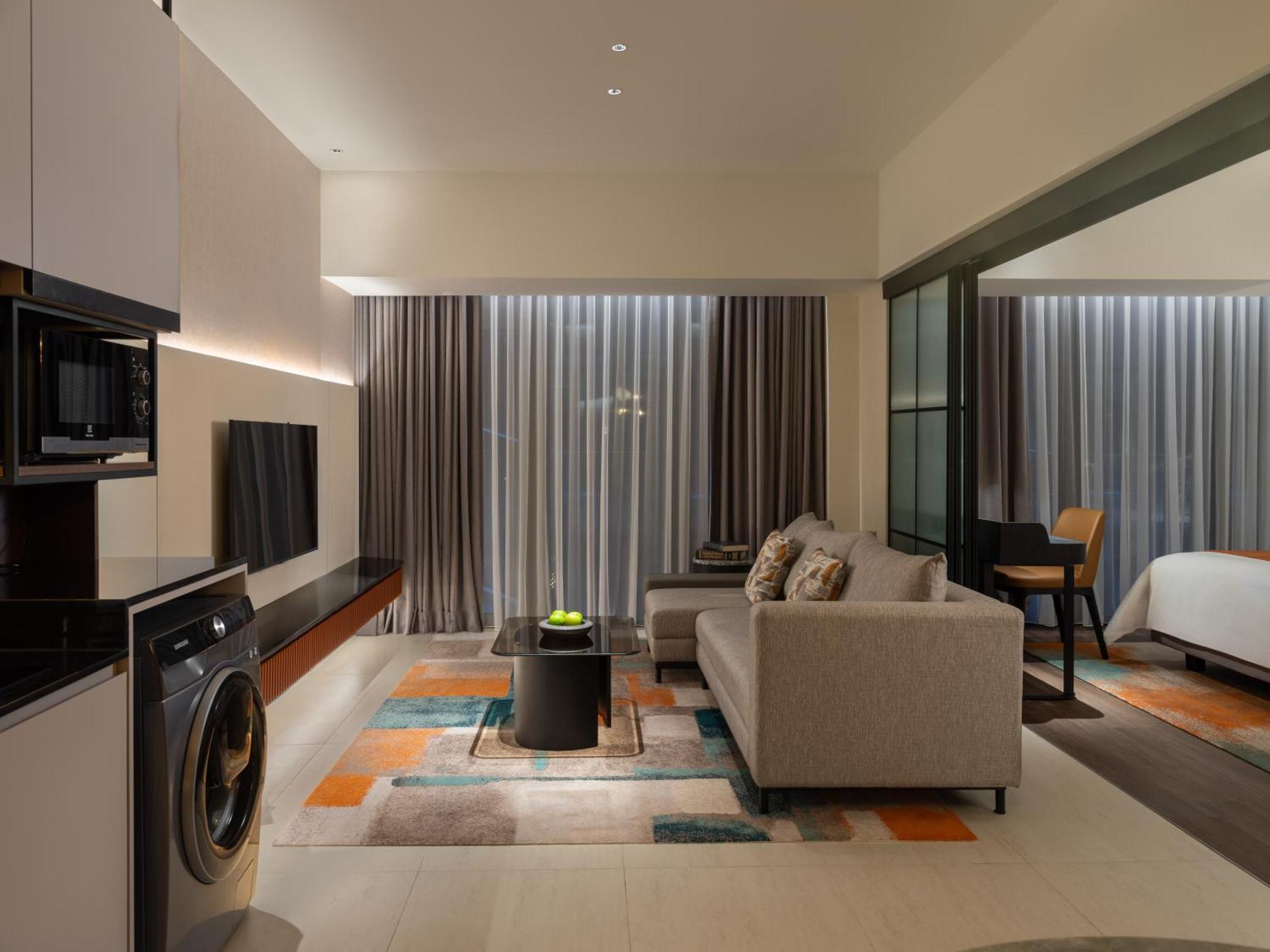 Herloom Hotel & Residence Bsd تانجيرانغْ المظهر الخارجي الصورة